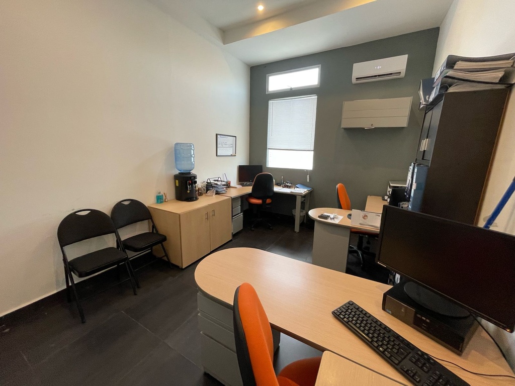 OFICINA 201 CHINCHIN A.C.