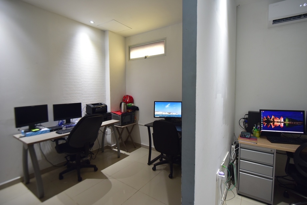 OFICINA 203 YEISON LUZ A (2).jpg