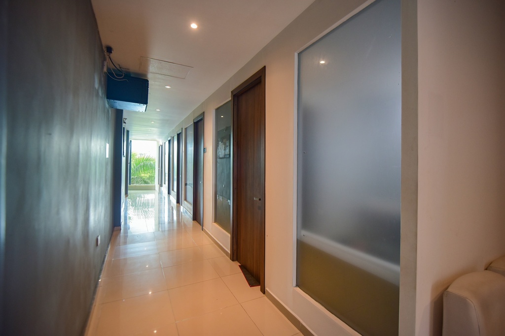 OFICINA 203 YEISON LUZ A (9).jpg